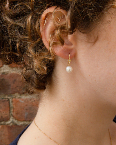 Pearl Drop Earring