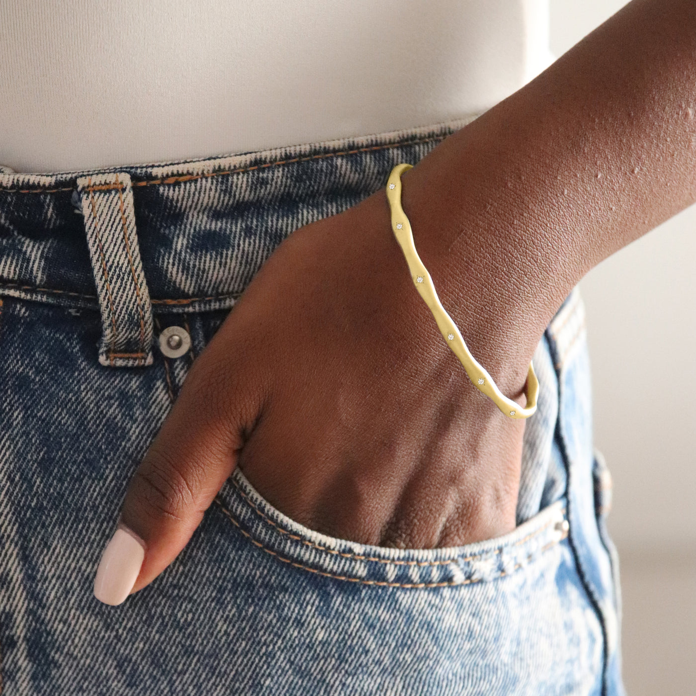 Wavy Stepping Stone Bangle