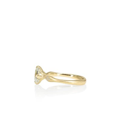 Oval Rosebud Ring