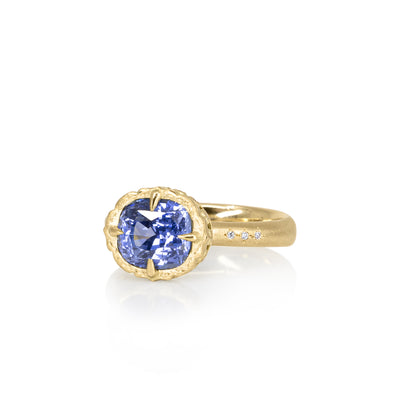 Basket Ring with Horizontal Sapphire